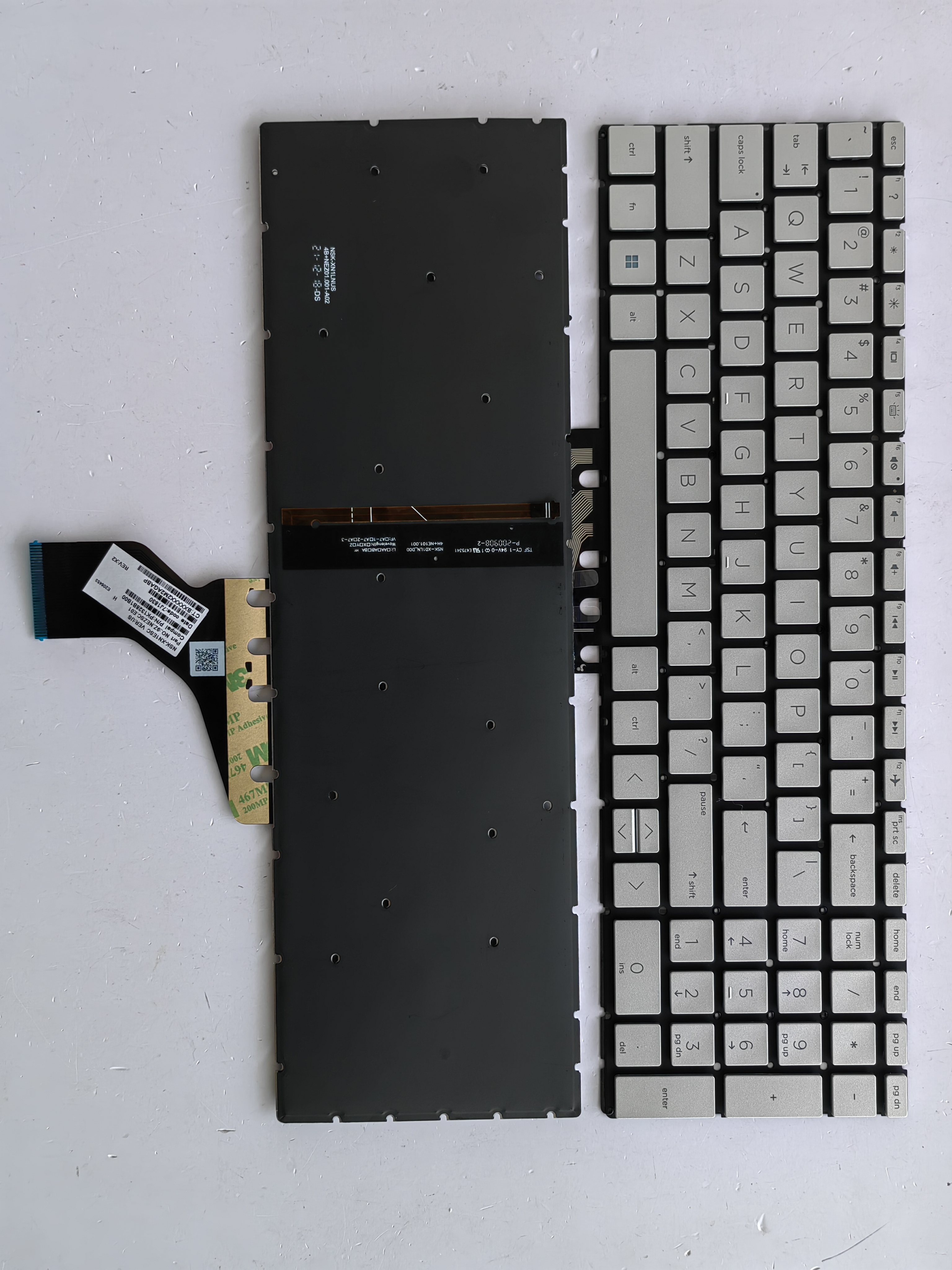 Picture of New Replacement Laptop Keyboard For HP 15-DA/15-CX/15-DK/15-CN/15-CR/15-CS/15-DB SILVER Backlit (OEM) US Layout
